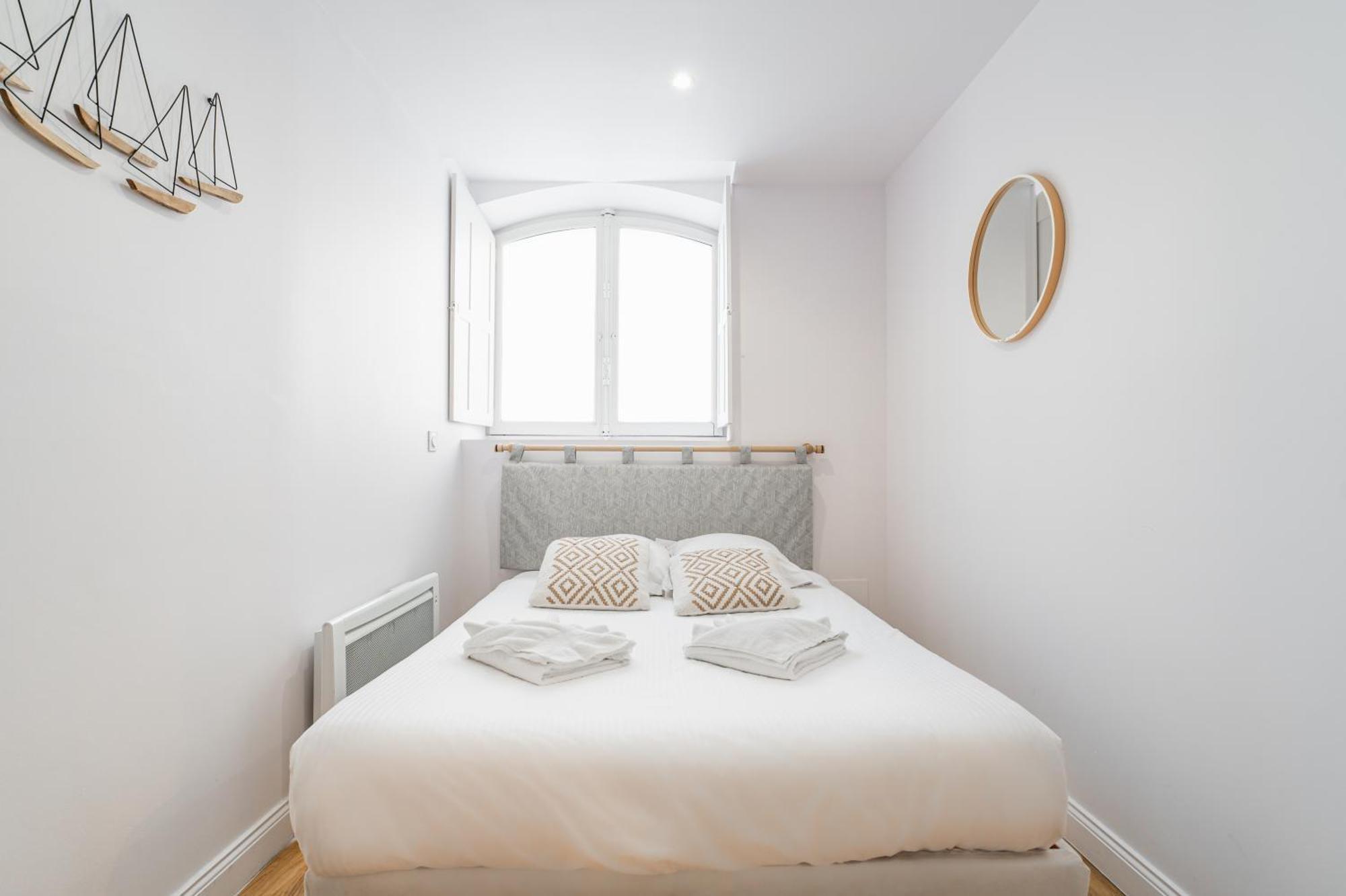 Appartement Aux Portes Du Jardin Public Bordeaux Bagian luar foto